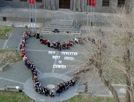 Sur'dan Erdoğan'a ve Davutoğlu'na mesaj