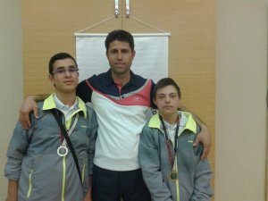 Özel sporculardan başarı