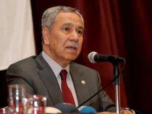 "28 Şubat ve Türkiye'deki Demokratikleşme Süreci"