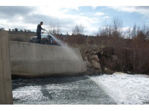 Beyşehir'de larva mücadelesi erken başladı