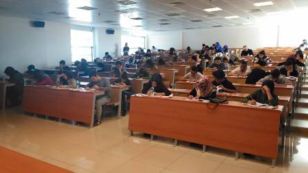 Üniversite adaylarına son prova yapıldı