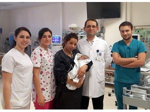 Hava ambulansı minik Eymen için umut oldu