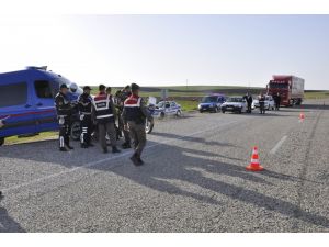 Kaman ilçesinde yol uygulaması