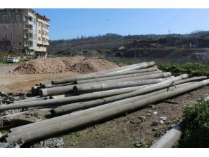 Ordu'da beton direklerin altında kalan çocuk yaralandı