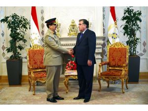 Pakistan Genelkurmay Başkanı Orgeneral Şerif Tacikistan'da