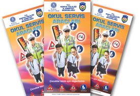 Öğrencilere trafik broşürü