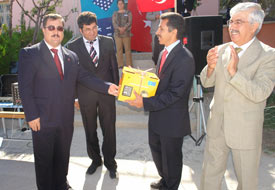 G. M. Kemal İÖO’ya yeni kütüphane