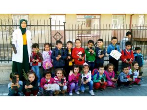 Anaokulu öğrencilerinin ağaç sevgisi