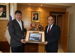 Özaltun’dan Antalya ziyaretleri