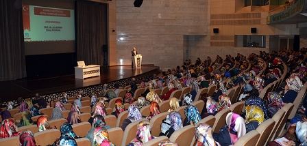 Kur'an Kurslarına Yönelik Hizmet İçi Eğitim Semineri Yapıldı