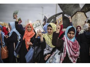 İsrail'in ihlallerine karşı "kitap okuma zinciri"