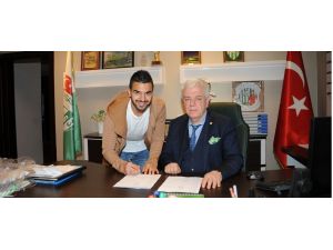 Bursaspor'da Aziz Eraltay'ın sözleşmesi uzatıldı