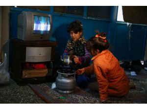 Suriyeli yetim kardeşlere hayırseverlerden yardım eli