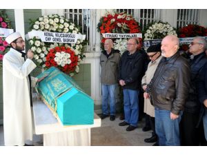 Ahmet Oktay son yolculuğuna uğurlandı