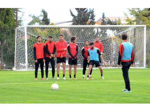 Denizlispor Teknik Direktörü Palaz: