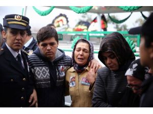 Şehit polis memuru Günay, son yolculuğuna uğurlandı