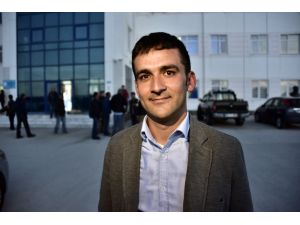 Şarkıcı Özlem Tekin muhtar azası oldu