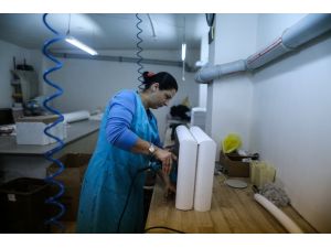 Marangozhaneye kadın eli değdi