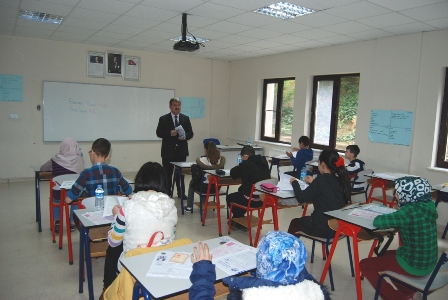 TED Tam Eğitim Burs Sınavına rekor katılımla yapıldı