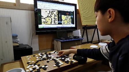 Yapay zeka yazılımı ilk karşılaşmada Go şampiyonunu yendi