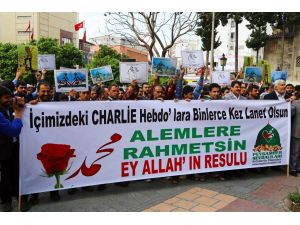 Adana ve Mersin'de "karikatür" tepkisi