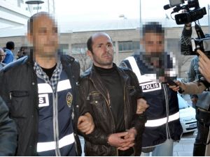 İzmir'de çocuğun esnaf tarafından darbedilmesi