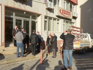 Usulsüz faaliyet gösteren FETÖ/PDY bağlantılı dershane mühürlendi