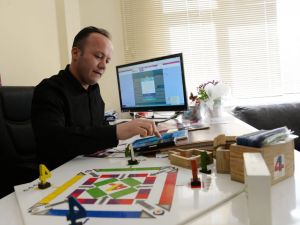 Öğrencileri için zeka oyunu geliştirdi