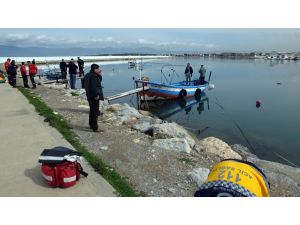 Balıkesir'de denizde ceset bulundu