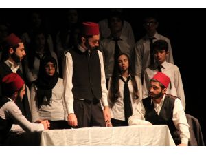 İstiklal Marşı'nın Kabulü ve Mehmet Akif Ersoy'u Anma Günü