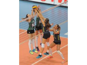 Voleybol: Bayanlar 1. Lig