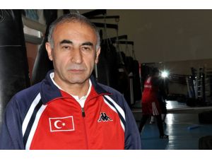 Kadın boksörlerde hedef olimpiyat vizesi