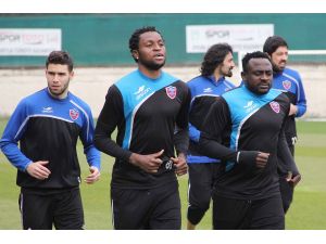 Kardemir Karabükspor sahasında kaybetmek istemiyor