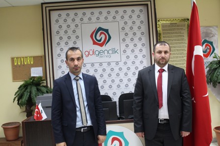 Uçurum kenarından alan dernek