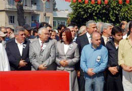 CHP'li Vekil namazda reform yaptı