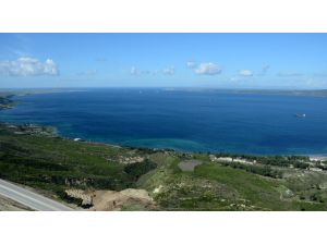 İnsan kaçakçıları yakalanmamak için sürat teknelerine yöneldi