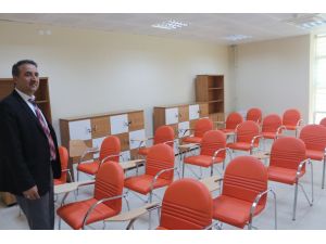 Şereflikoçhisar Gençlik Merkezi'nde sona gelindi