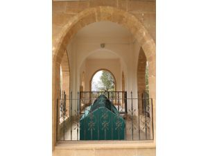 Hırkatepeliler Derneğinden Kaymakama ziyaret