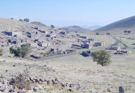 Vatandaşlar köyü terk etti