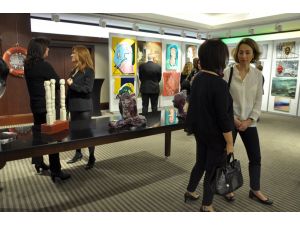 "Sanat yüzünüzü güldürsün"