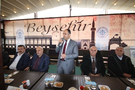 Başkan Özaltun, muhtarlarla buluştu