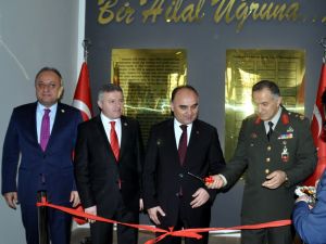 Şehitleri Anma Günü ve Çanakkale Deniz Zaferi'nin 101. yılı