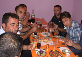 Belediye personeline iftar