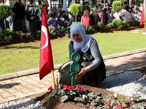 Şehitleri Anma Günü ve Çanakkale Deniz Zaferi'nin 101. yılı