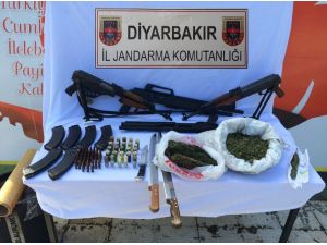 Diyarbakır'da uyuşturucu ve silah kaçakçılığı operasyonu