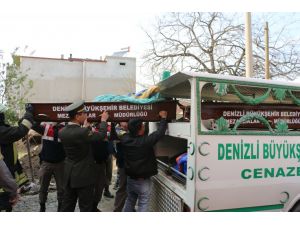 Sobanın devrilmesi sonucu felçli kadın yanarak öldü