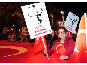 Şehitleri Anma Günü ve Çanakkale Deniz Zaferi'nin 101. yılı