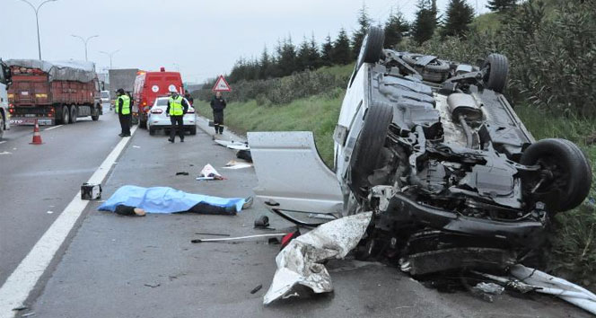 TEM otoyolu’nda feci kaza: 3 ölü, 4 yaralı