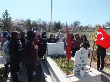 Öğrencilerden anlamlı ziyaret