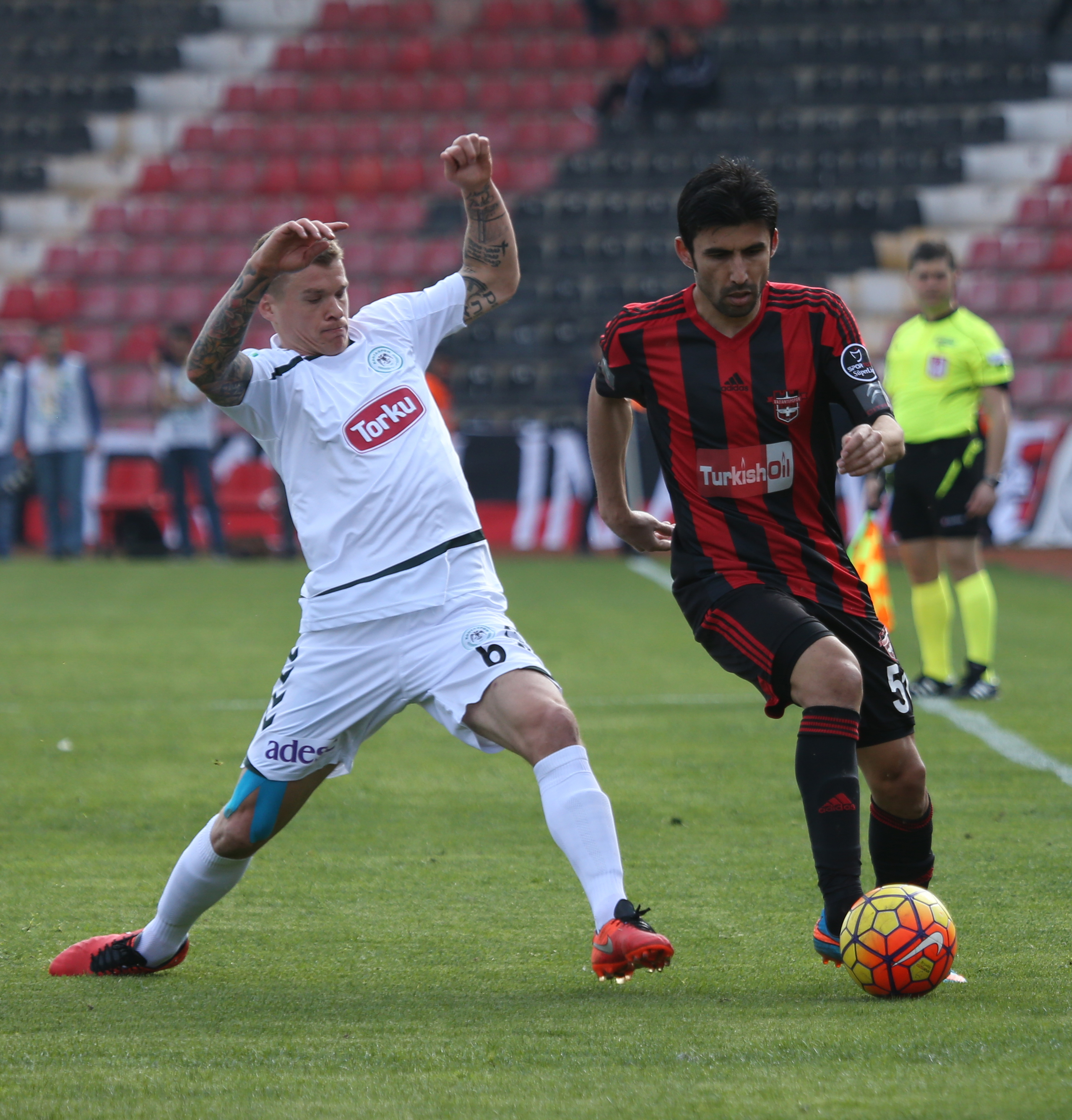 Holmen, Konyaspor'la pazarlıktan dönmüş